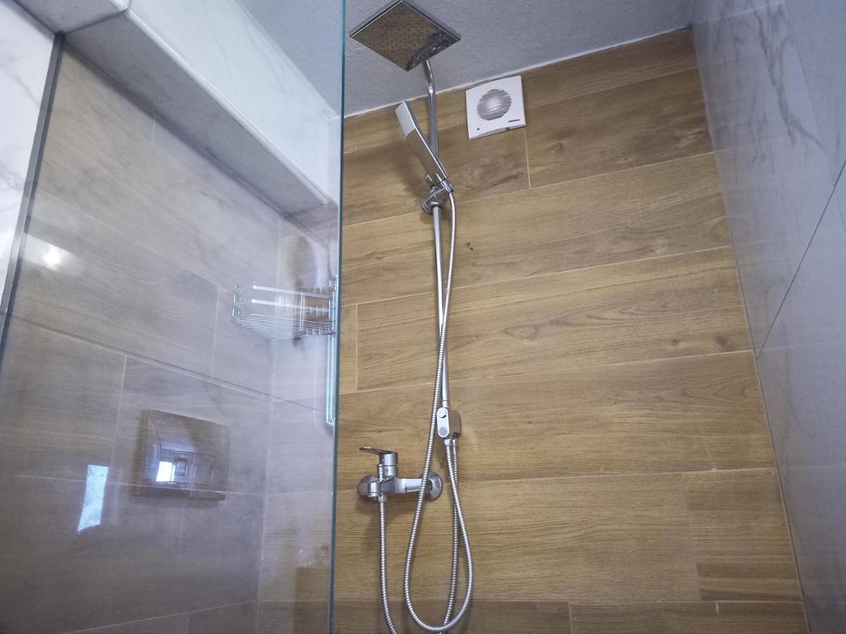 Plateia Apartments อาโยส นิโกลาออส ภายนอก รูปภาพ